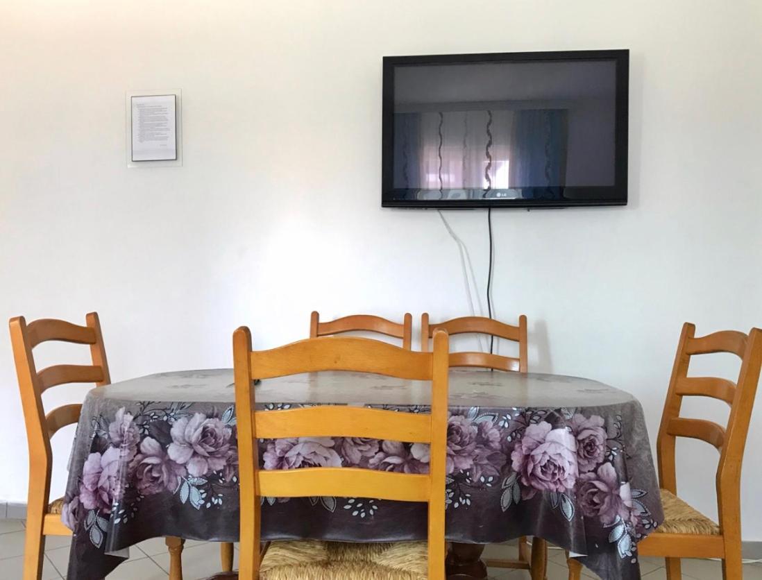 Veliko Gradište Apartmani Novak - Srebrno Jezero מראה חיצוני תמונה